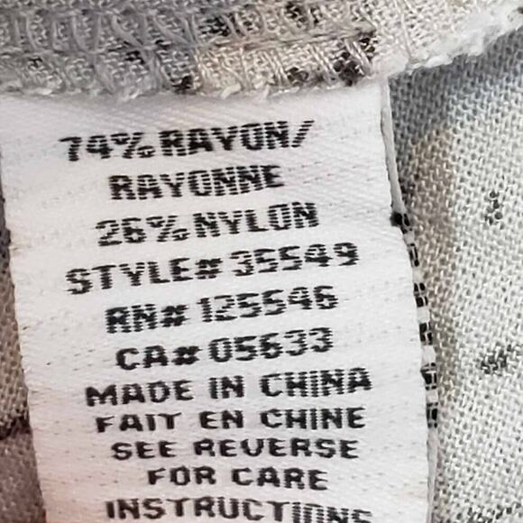 Habitat Button Up Shirt Top Women’s Size Small S White Geometric Pockets - Picture 10 of 12